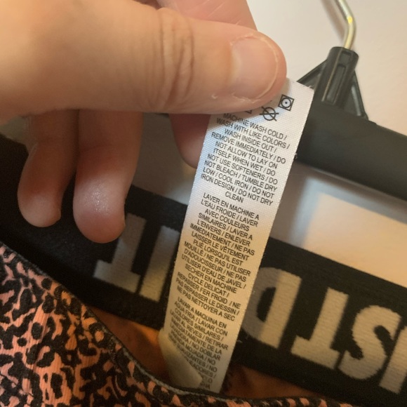 Nike Workout Leggings Pink and Black Leopard Print - Picture 7 of 8